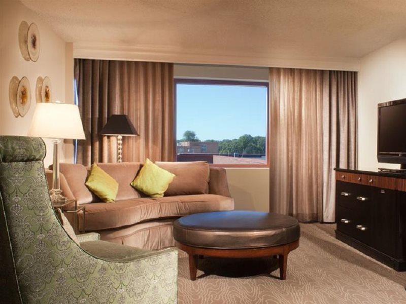 Omni Charlottesville Hotel Extérieur photo