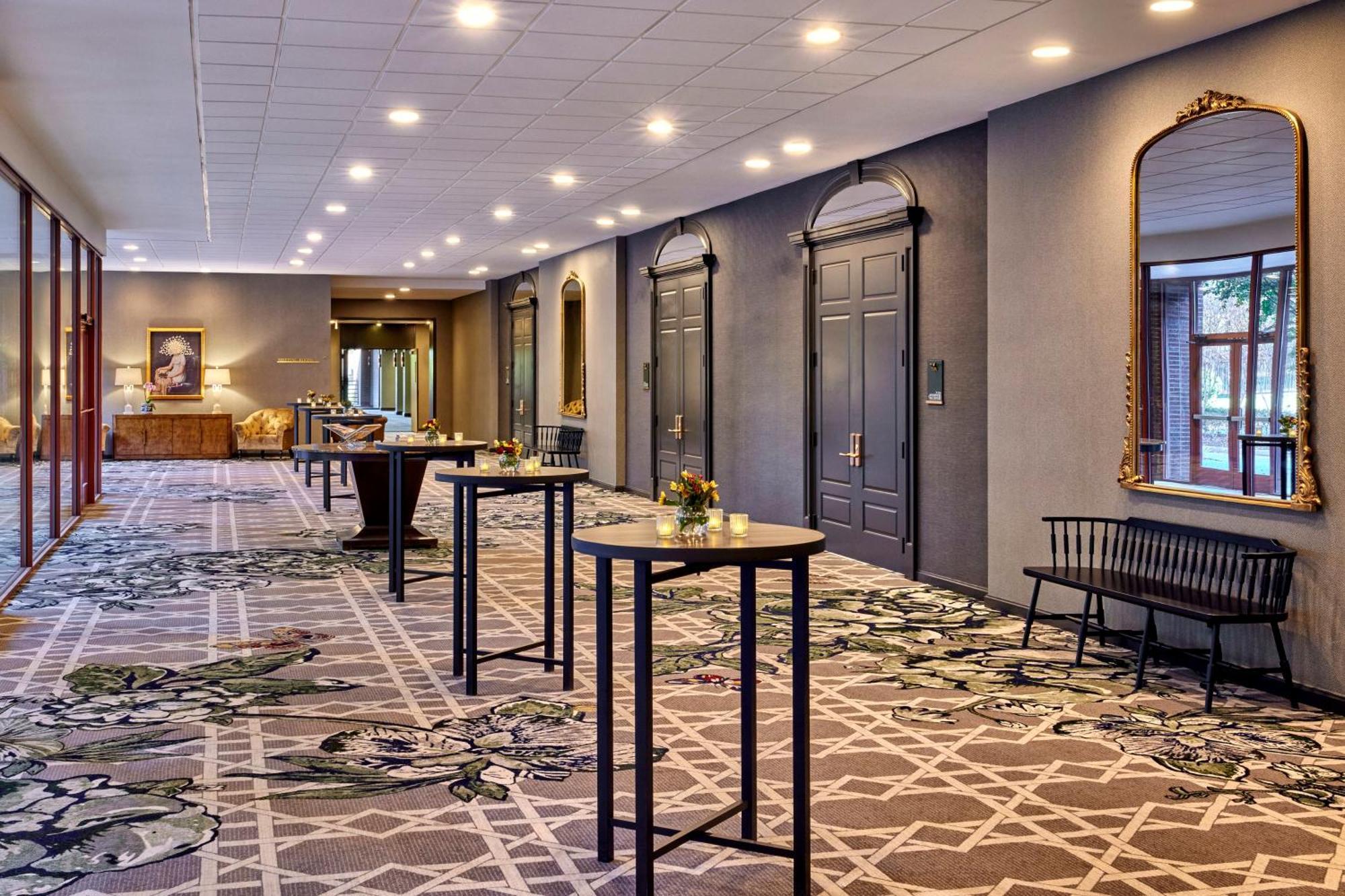Omni Charlottesville Hotel Extérieur photo